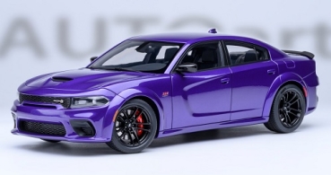 71757 Dodge Charger Scat Pack Widebody (Plum Crazy) 1:18